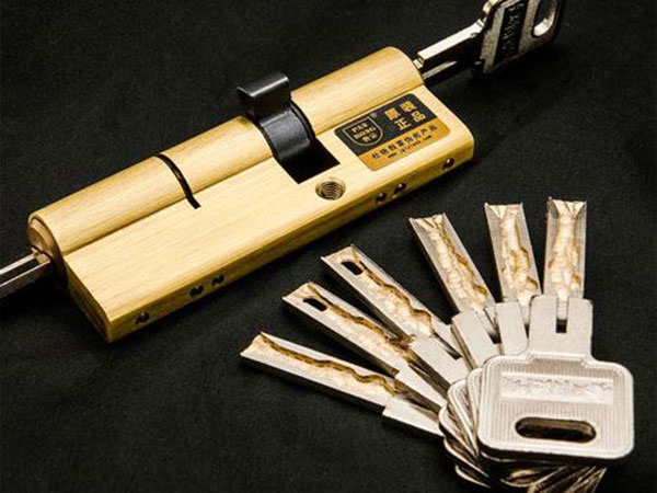 七星24小时上门开锁公司