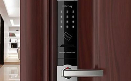 七星24小时上门开锁公司